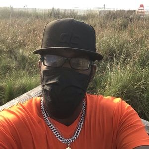 Meet your Posher, Smoke